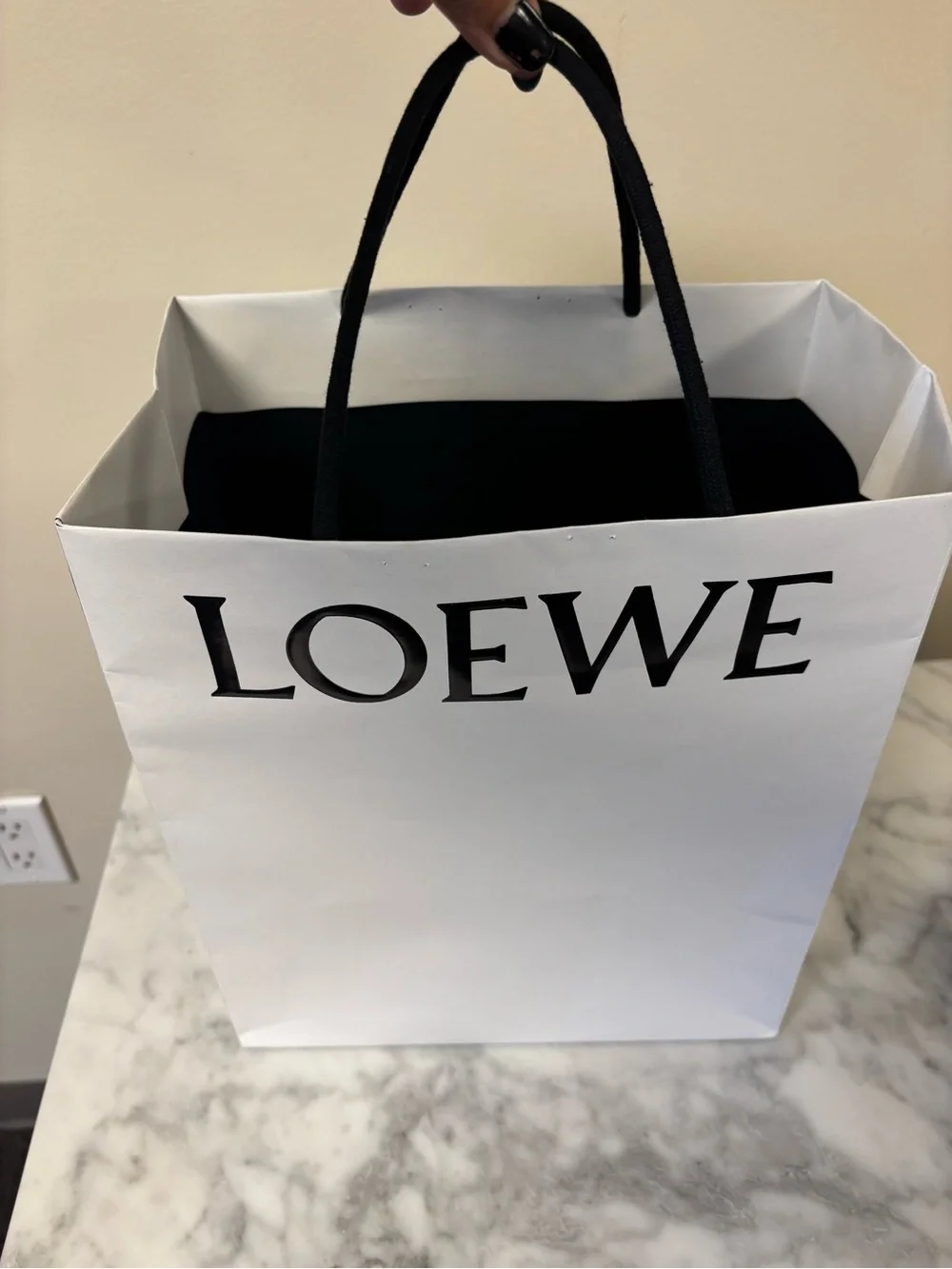 Loewe scented candle